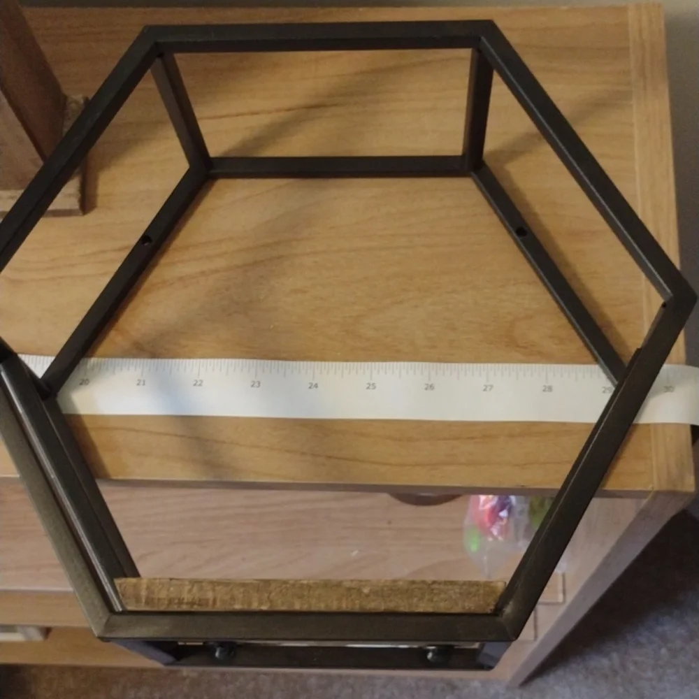NWT 10 inch hexagon shelf - Picture 5 of 7